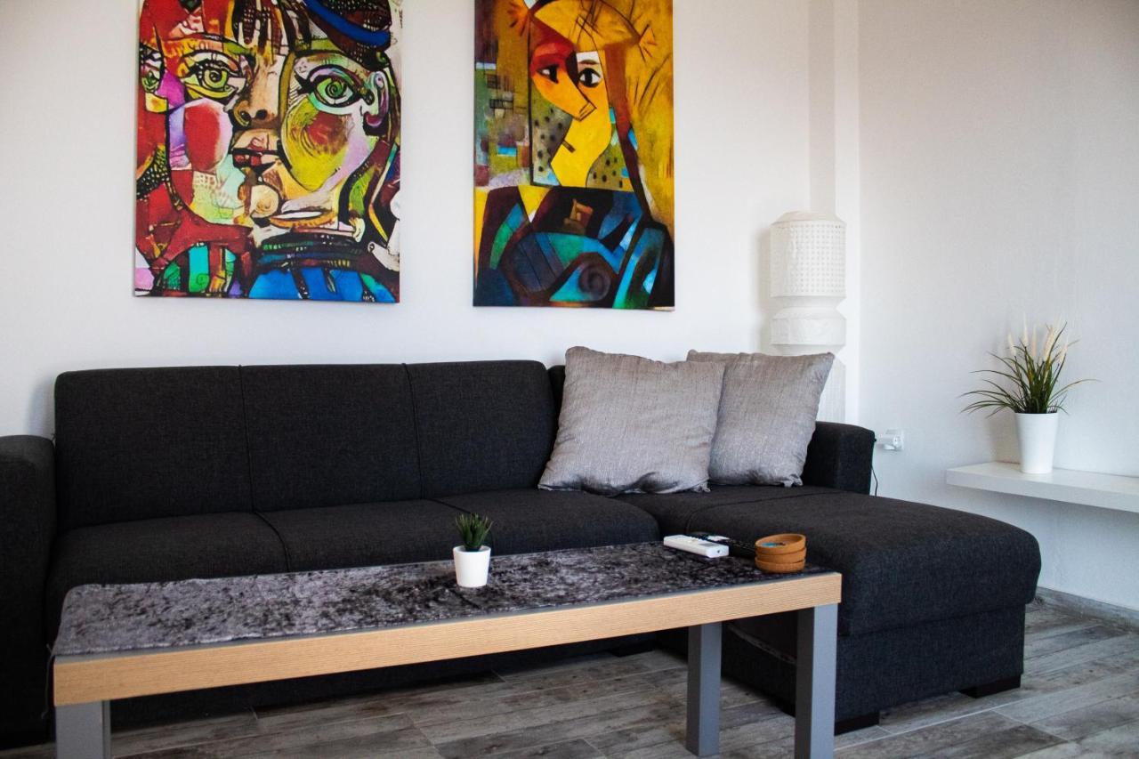 Emvi Apartments III Seaview Near Airport Αρτέμιδα Εξωτερικό φωτογραφία