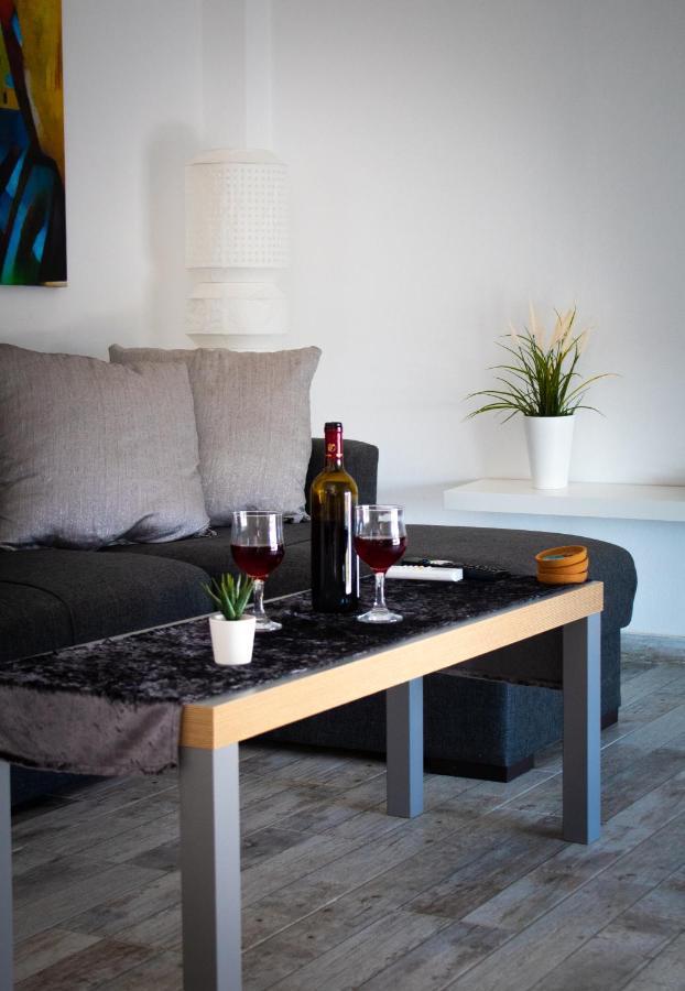 Emvi Apartments III Seaview Near Airport Αρτέμιδα Εξωτερικό φωτογραφία