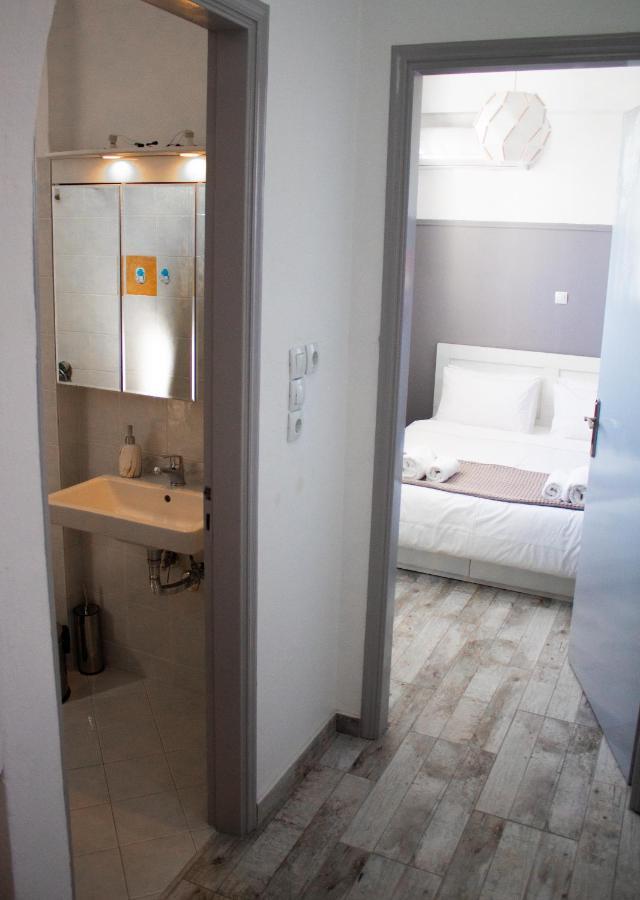 Emvi Apartments III Seaview Near Airport Αρτέμιδα Εξωτερικό φωτογραφία