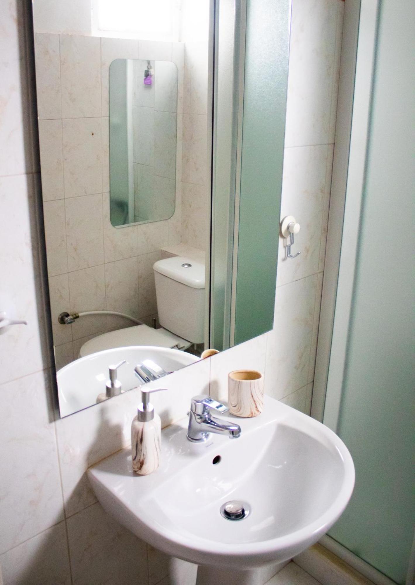 Emvi Apartments III Seaview Near Airport Αρτέμιδα Δωμάτιο φωτογραφία